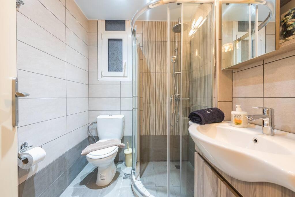 Sapphire Apartment In The Centre Of Athens. Bagian luar foto
